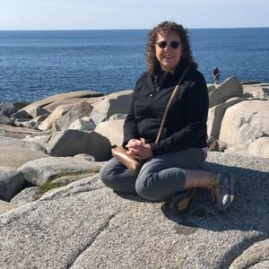 Meet your Posher, Carolyn